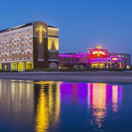 Silver Slipper Casino Hotel (Adults Only) Bay St. Louis エクステリア 写真