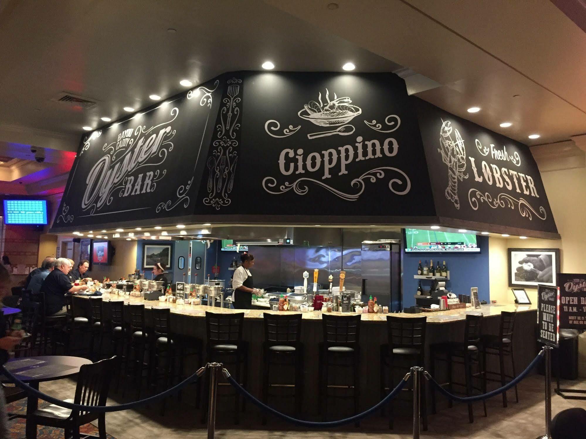 Silver Slipper Casino Hotel (Adults Only) Bay St. Louis エクステリア 写真